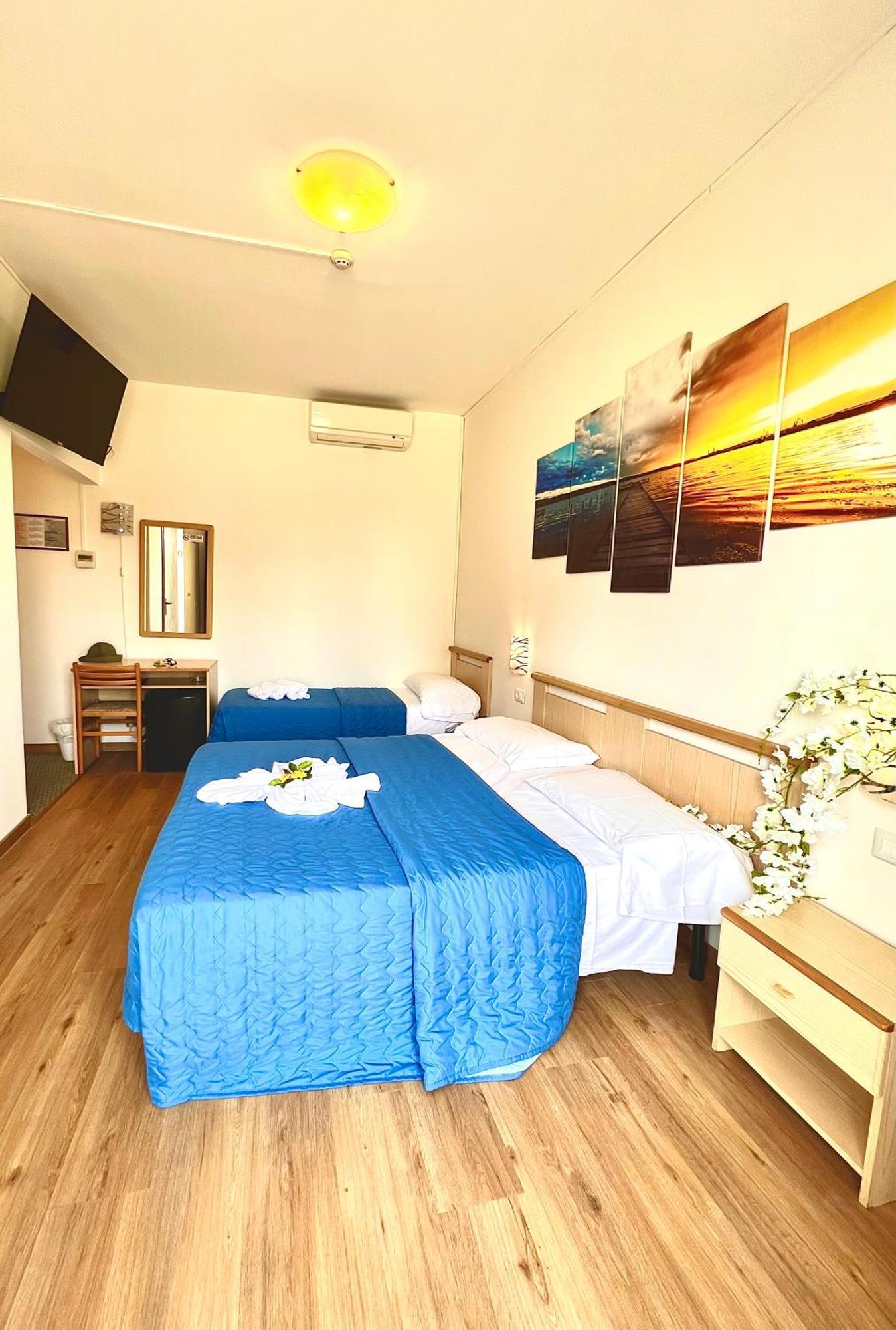 Hotel Trovatore Lido di Jesolo Eksteriør bilde