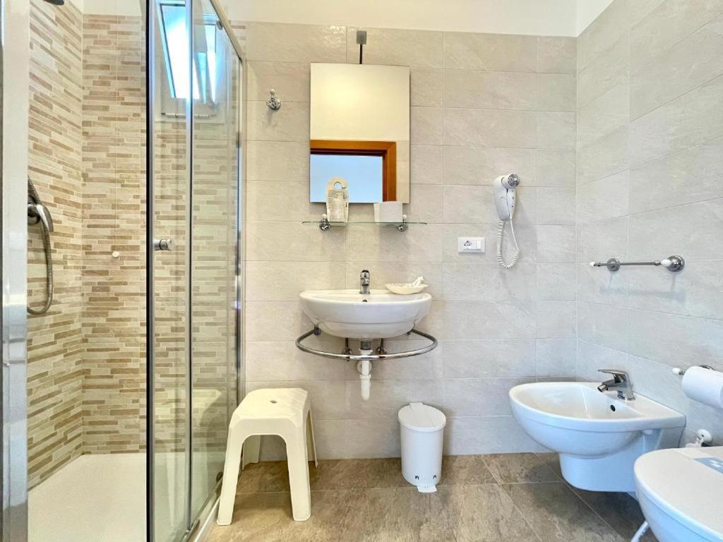 Hotel Trovatore Lido di Jesolo Eksteriør bilde