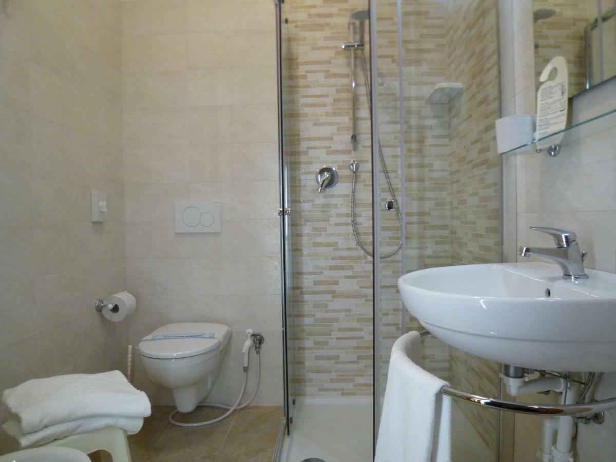 Hotel Trovatore Lido di Jesolo Eksteriør bilde